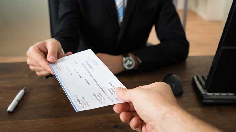 Make sure you know how deposit and withdrawal methods work