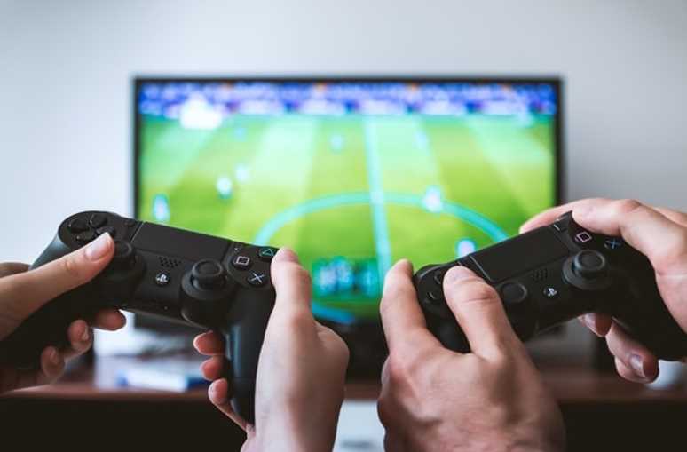 Virtual Sports:  7 Most Successful Student Esports Players