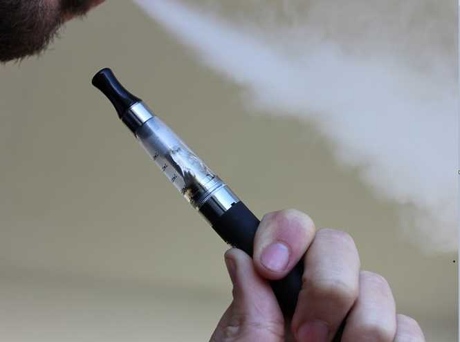 Health Risks of E-Cigarettes