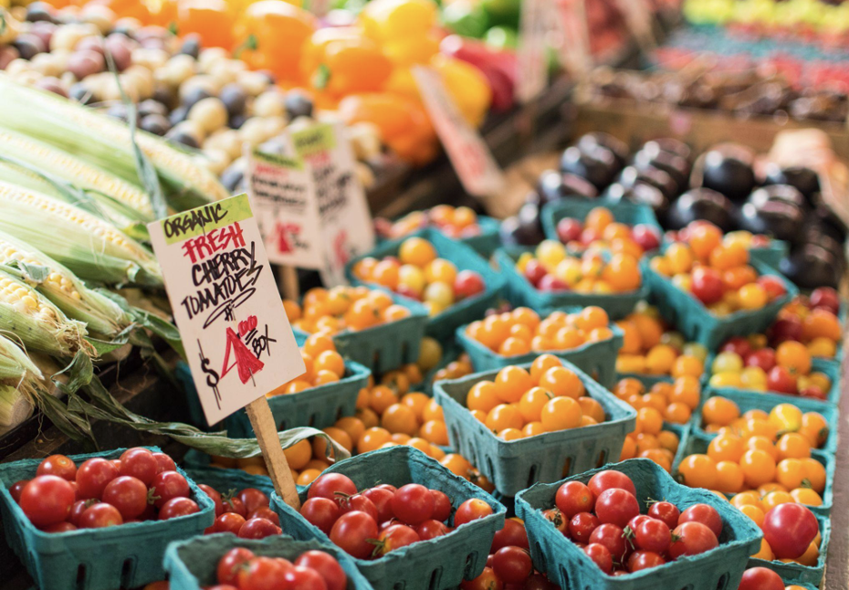 Farmers Markets vs. Supermarkets: Which is better? 