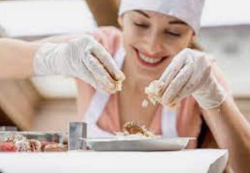 5 best cheap food safety courses for cooks (2023)