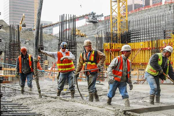 The Top Skills and Qualities Employers Look for in Construction Workers