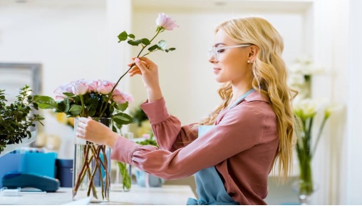 The Rise and Expansion of Online Flower Delivery Services