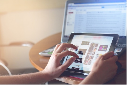 3 Custom Product Ideas for Your E-commerce Business