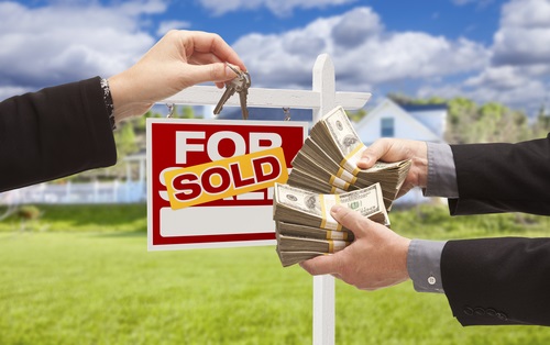 Top 4 Reasons To Sell Your Home To A Cash Buyer