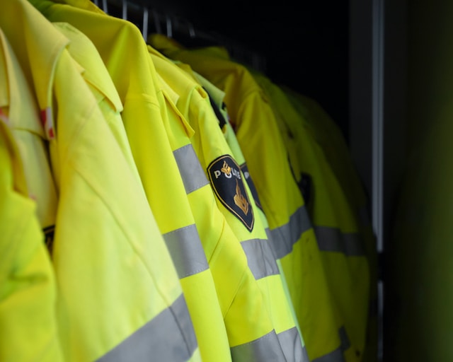 How Custom Software Optimizes Business-Centric Uniform Solutions