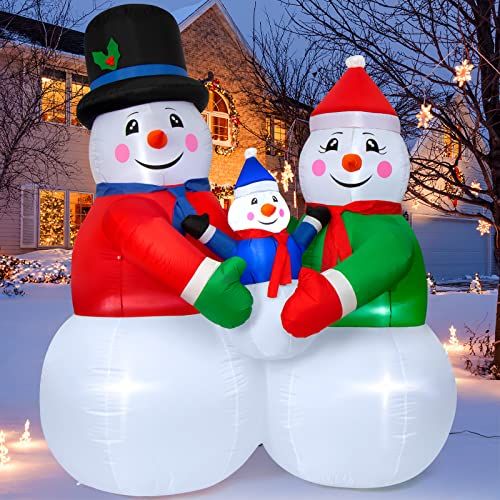 What Kind of Winter Inflatables Are Used For Entertainment? A Guide to Seasonal Amusements
