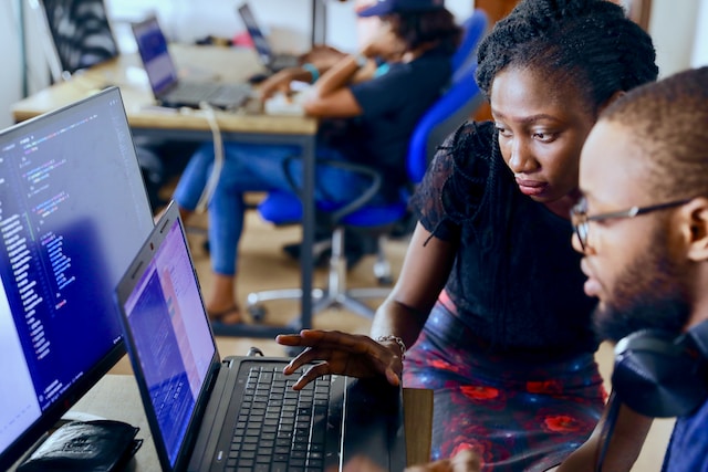6 Academic Pathways That Offer Global Exposure