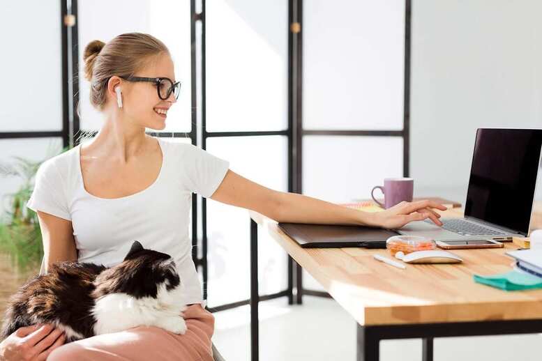 Practical Strategies for Balancing Work and Study